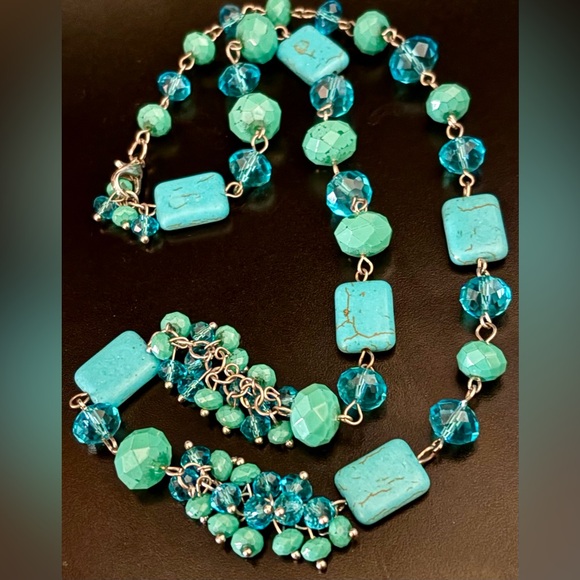 Vintage Jewelry - Two Piece Turquoise Beaded Necklace & Earring Set - Women's Jewelry
